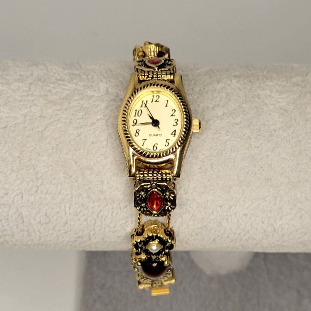 ▪︎Like New! Avon Women's Watch
